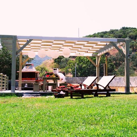 Niriides Hotel Porto Koufo Exterior photo